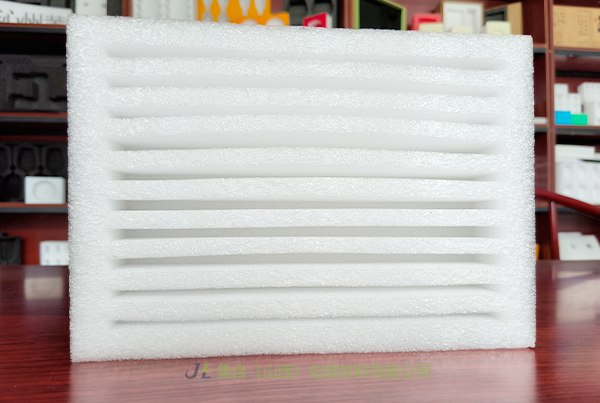 婁煩哪里定做珍珠棉-集合包裝專業(yè)生產(chǎn)高密度EPE珍珠棉板材、貼卡紙EPE珍珠棉內(nèi)襯、XPE復(fù)合EPE珍珠棉板材品質(zhì)無憂