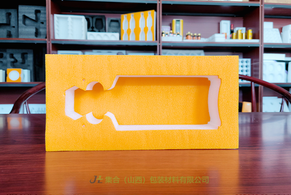 甘肅珍珠棉盒-珍珠棉廠家專業(yè)生產(chǎn)珍珠棉禮盒內(nèi)襯、EPE珍珠棉盒、EPE珍珠棉禮盒內(nèi)襯物美價(jià)優(yōu)