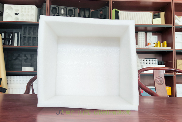 陽泉珍珠棉盒-珍珠棉廠家專業(yè)生產(chǎn)珍珠棉盒、EPE珍珠棉盒、EPE珍珠棉禮盒內(nèi)襯源頭工廠