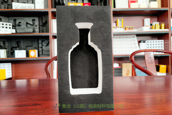 垣曲珍珠棉盒-集合包裝專業(yè)生產(chǎn)珍珠棉盒、EPE禮盒內(nèi)襯、EPE珍珠棉禮盒內(nèi)襯高性價比