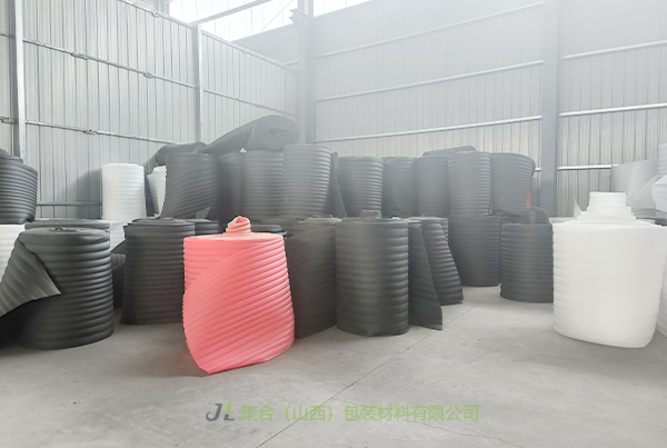 懷仁珍珠棉卷材-珍珠棉源頭生產(chǎn)廠家專業(yè)生產(chǎn)珍珠棉卷棉、珍珠棉保溫卷棉、珍珠棉大棚保溫卷棉原廠直銷貨