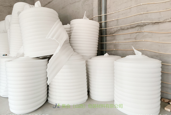 石樓珍珠棉卷材-山西珍珠棉廠專業(yè)生產(chǎn)EPE珍珠棉卷棉、珍珠棉保溫卷棉、珍珠棉大棚保溫卷棉工廠直出貨