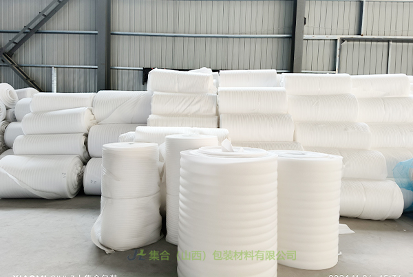 平魯區(qū)珍珠棉卷材-山西珍珠棉廠專業(yè)生產(chǎn)EPE卷棉、珍珠棉保溫卷棉、珍珠棉大棚保溫卷棉廠價直出貨