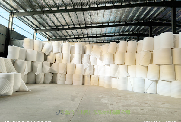 浮山珍珠棉卷材-太原珍珠棉廠專業(yè)生產(chǎn)珍珠棉卷棉、EPE卷棉、EPE珍珠棉卷棉品質(zhì)無憂