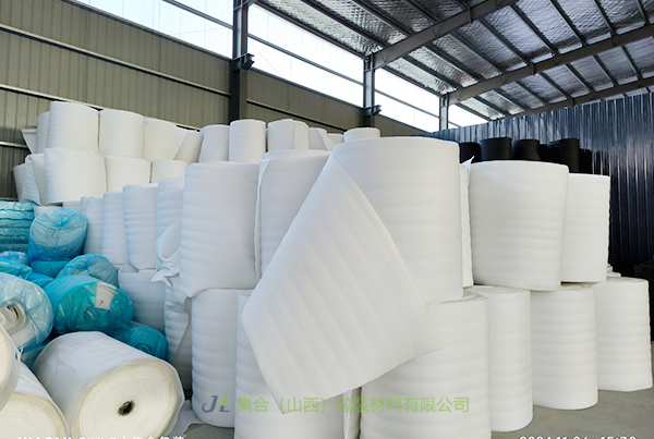 天鎮(zhèn)珍珠棉卷材-山西珍珠棉廠家專業(yè)生產(chǎn)珍珠棉卷棉、EPE珍珠棉卷棉、珍珠棉保溫卷棉實(shí)惠好選擇