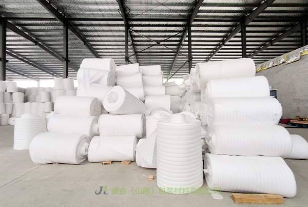 呂梁珍珠棉卷材-太原珍珠棉廠專業(yè)生產(chǎn)珍珠棉卷棉、EPE珍珠棉卷棉、珍珠棉大棚保溫卷棉真材實料