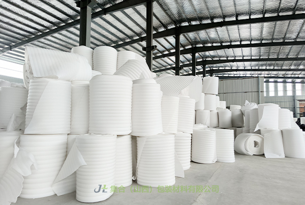 襄垣珍珠棉卷材-珍珠棉廠家專業(yè)生產EPE卷棉、EPE珍珠棉卷棉、珍珠棉大棚保溫卷棉原廠直售