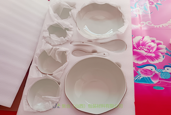 供應(yīng)郊區(qū)珍珠棉-山西珍珠棉廠家專業(yè)生產(chǎn)高密度珍珠棉板材、XPE復(fù)合EPE板材、EPE珍珠棉水果托真材實料