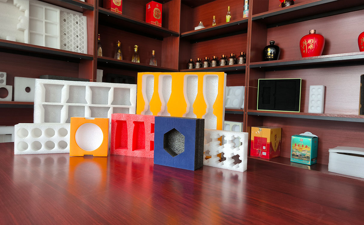 EPE珍珠棉內(nèi)襯, 汽車電子珍珠棉托盤, EPE珍珠棉托盤, EPE雞蛋托, 白色珍珠棉, XPE復(fù)合珍珠棉內(nèi)襯, 鄂爾多斯珍珠棉生產(chǎn)廠家