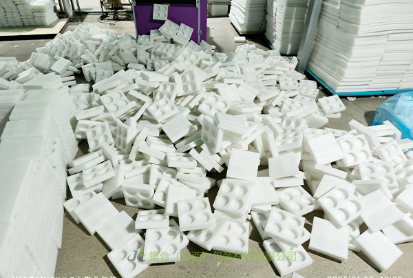 珍珠棉內(nèi)襯, 珍珠棉禮盒內(nèi)襯, 貼絨布珍珠棉內(nèi)襯, 貼卡紙珍珠棉內(nèi)襯, IXPE復(fù)合珍珠棉內(nèi)襯, XPE復(fù)合珍珠棉內(nèi)襯, 河津珍珠棉內(nèi)襯