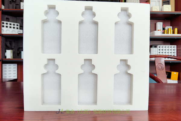 靜樂珍珠棉內(nèi)包裝-太原珍珠棉廠家專業(yè)生產(chǎn)珍珠棉禮盒內(nèi)襯、貼絨布珍珠棉內(nèi)襯、XPE復(fù)合珍珠棉內(nèi)襯源頭工廠