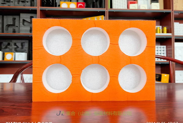 霍州珍珠棉內(nèi)包裝-山西珍珠棉廠家專業(yè)生產(chǎn)珍珠棉內(nèi)襯、貼絨布珍珠棉內(nèi)襯、貼卡紙珍珠棉內(nèi)襯直銷佳品選