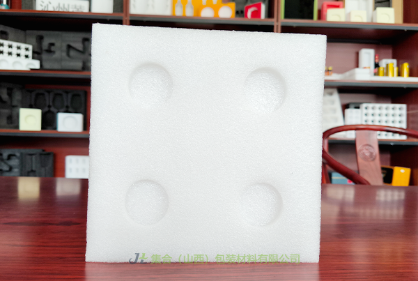 小店珍珠棉雞蛋托-太原珍珠棉廠專業(yè)生產(chǎn)珍珠棉托盤、珍珠棉水果托、EPE托盤直銷優(yōu)質(zhì)品